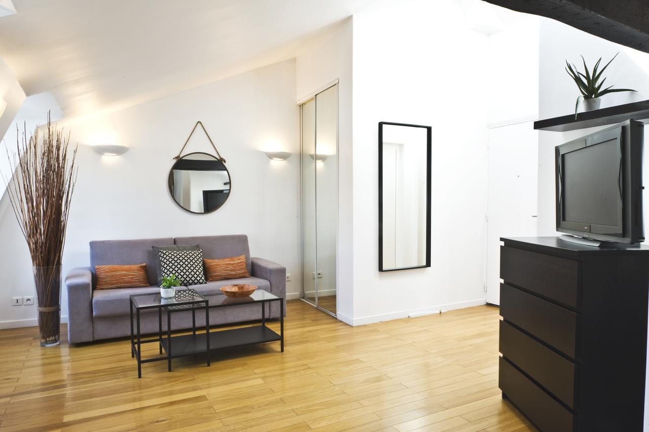 Pick A Flat'S Apartments In Batignolles - Rue Biot パリ エクステリア 写真