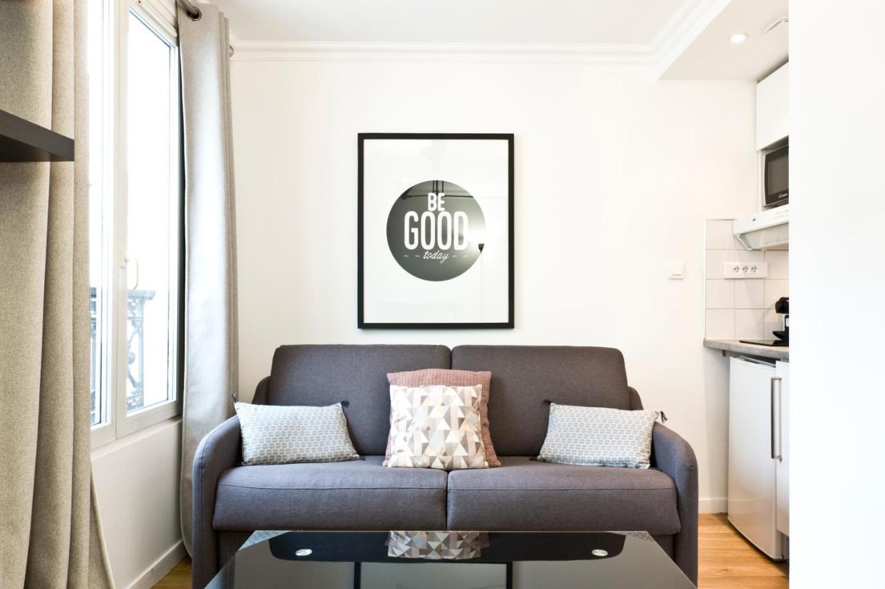 Pick A Flat'S Apartments In Batignolles - Rue Biot パリ 部屋 写真