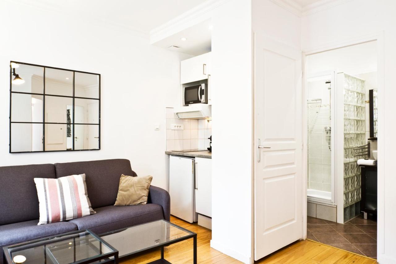 Pick A Flat'S Apartments In Batignolles - Rue Biot パリ 部屋 写真