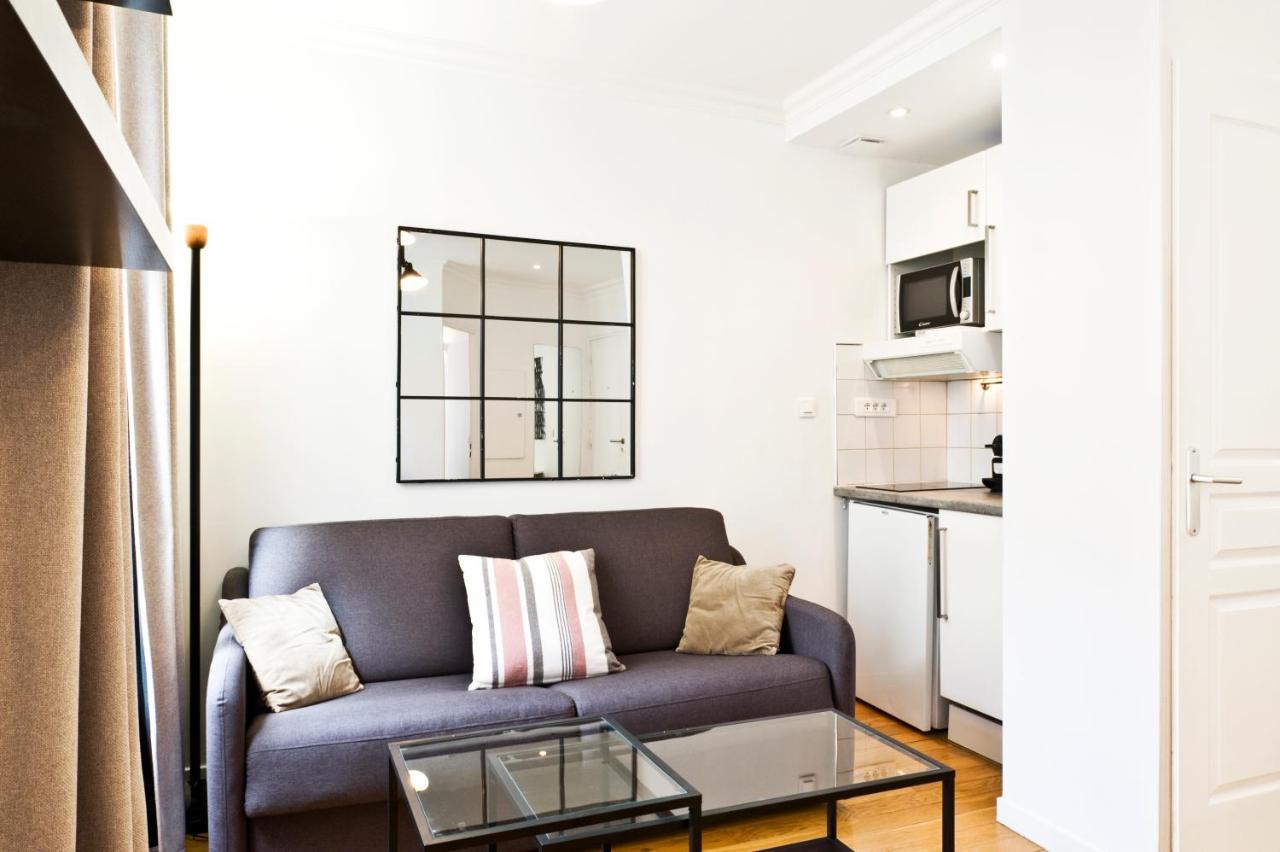 Pick A Flat'S Apartments In Batignolles - Rue Biot パリ 部屋 写真