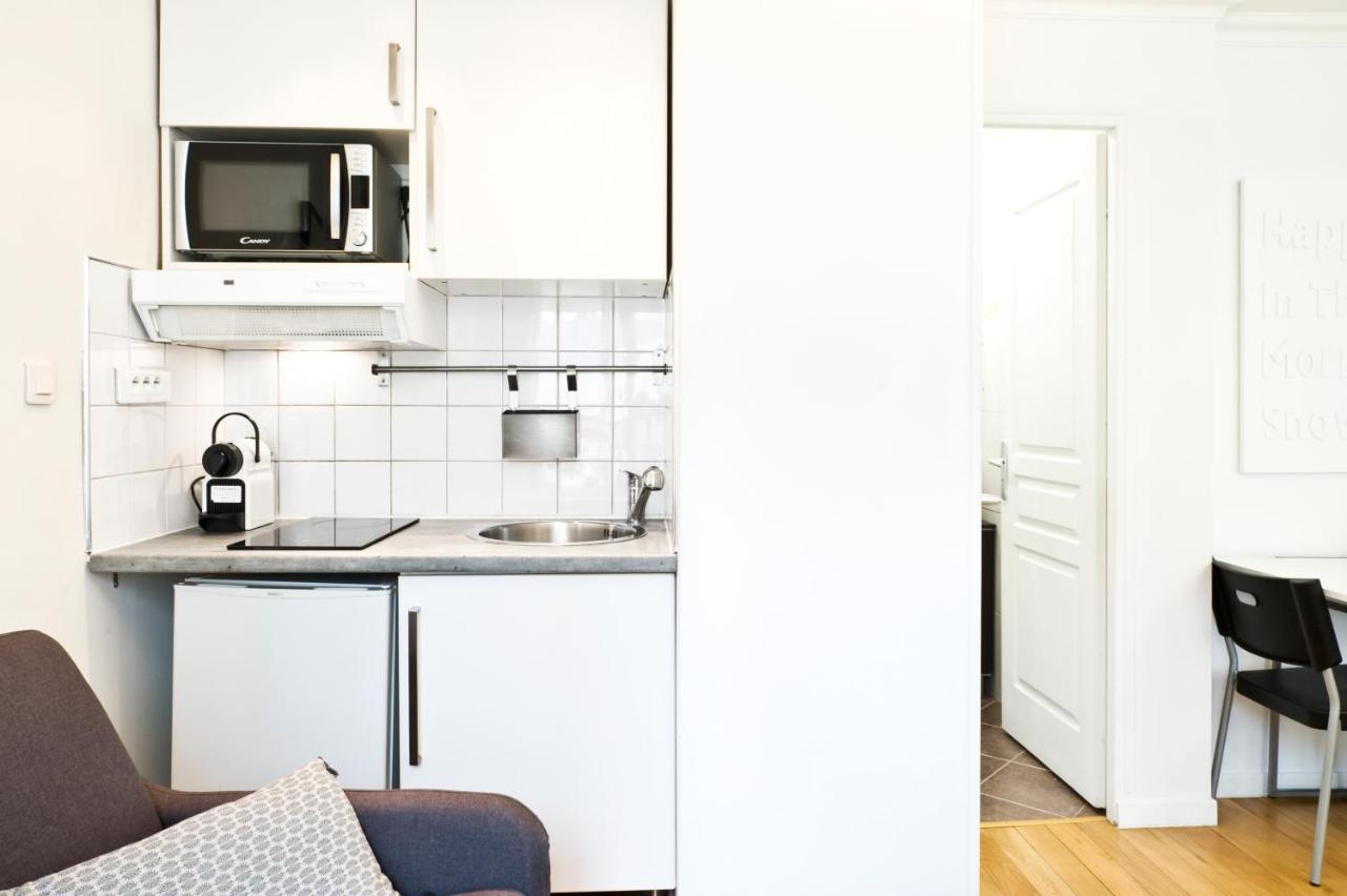 Pick A Flat'S Apartments In Batignolles - Rue Biot パリ 部屋 写真