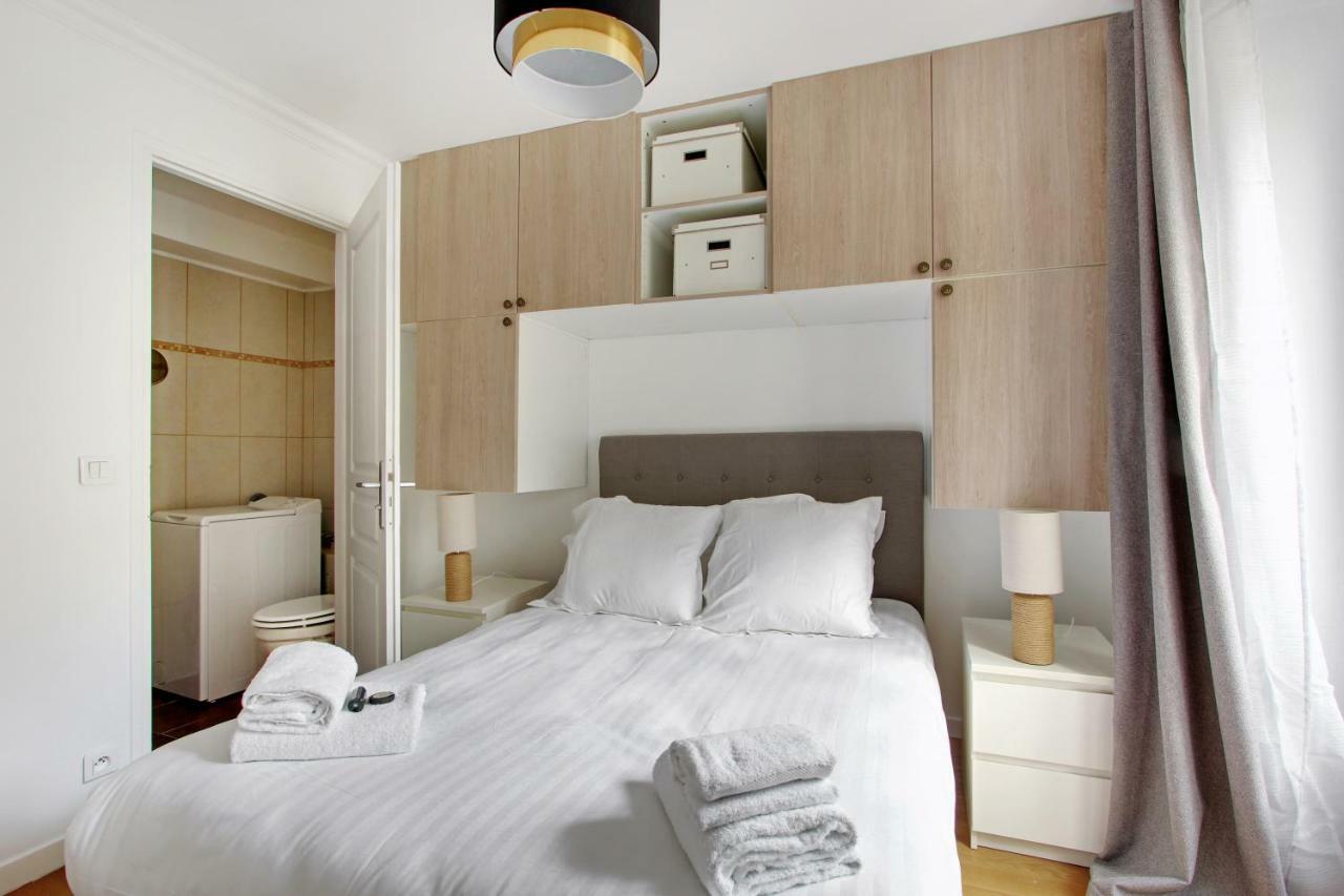 Pick A Flat'S Apartments In Batignolles - Rue Biot パリ エクステリア 写真