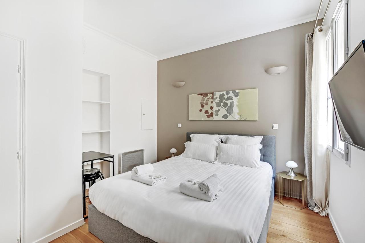 Pick A Flat'S Apartments In Batignolles - Rue Biot パリ エクステリア 写真