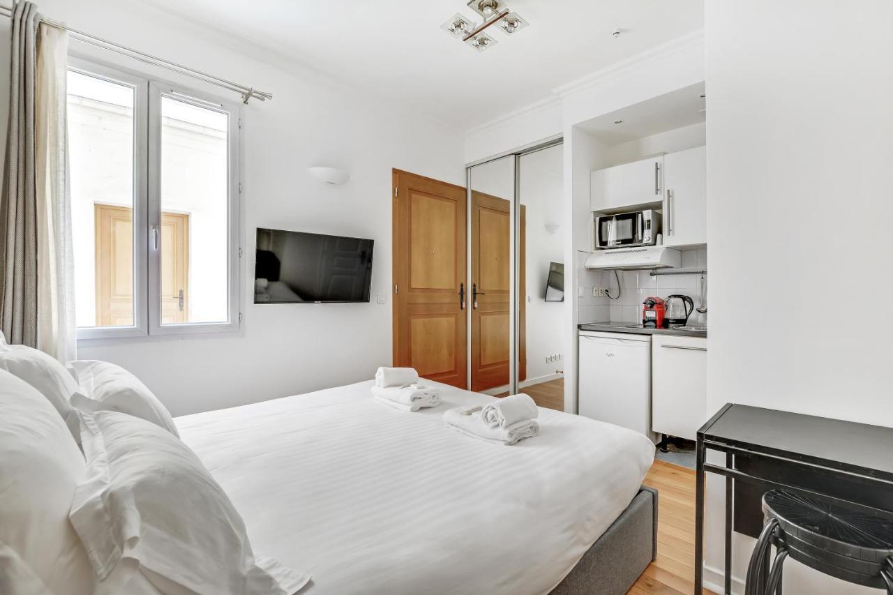 Pick A Flat'S Apartments In Batignolles - Rue Biot パリ エクステリア 写真